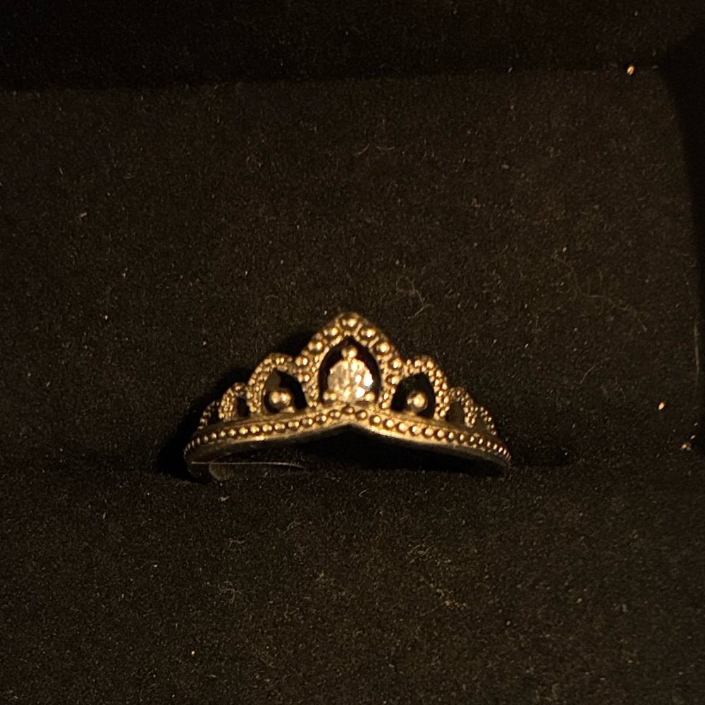 Pandora signed 935 sterling silver tiara ring size 6.5